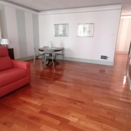Le Finestre Sugli Ulivi Apartment Desenzano del Garda Luaran gambar
