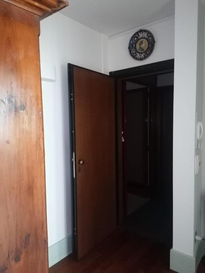 Le Finestre Sugli Ulivi Apartment Desenzano del Garda Luaran gambar
