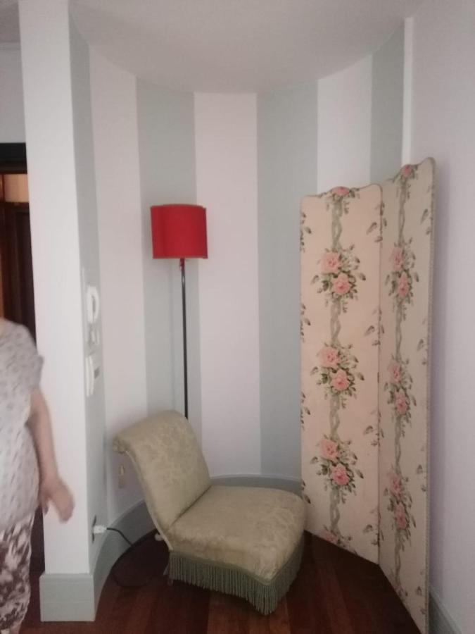 Le Finestre Sugli Ulivi Apartment Desenzano del Garda Luaran gambar